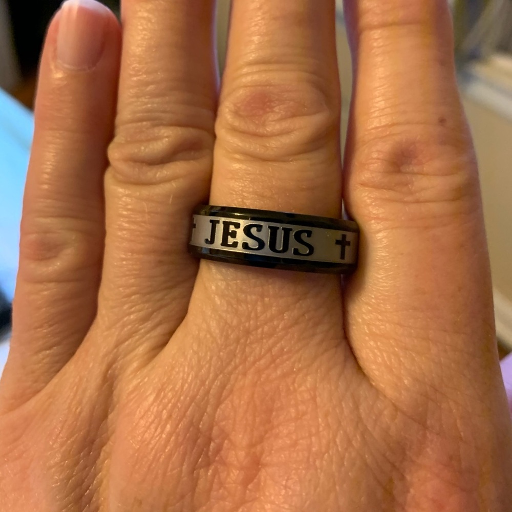 Men’s ring